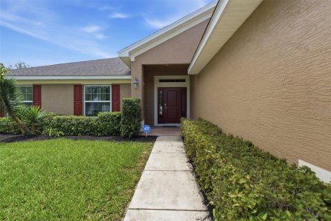House in Brooksville, Florida 4 bedrooms, 163.69 sq.m. № 2222681 - photo 4