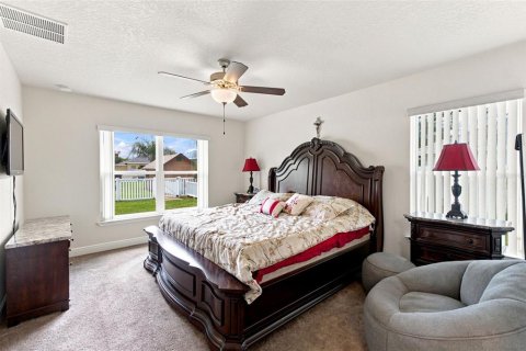House in Brooksville, Florida 4 bedrooms, 163.69 sq.m. № 2222681 - photo 16