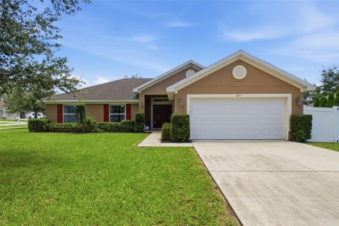 House in Brooksville, Florida 4 bedrooms, 163.69 sq.m. № 2222681 - photo 2