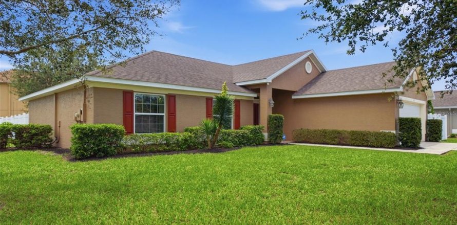 House in Brooksville, Florida 4 bedrooms, 163.69 sq.m. № 2222681
