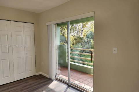 Copropriété à louer à Miami, Floride: 2 chambres, 140.47 m2 № 2028478 - photo 20