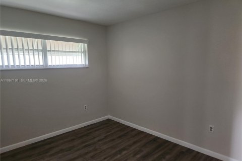 Copropriété à louer à Miami, Floride: 2 chambres, 140.47 m2 № 2028478 - photo 25