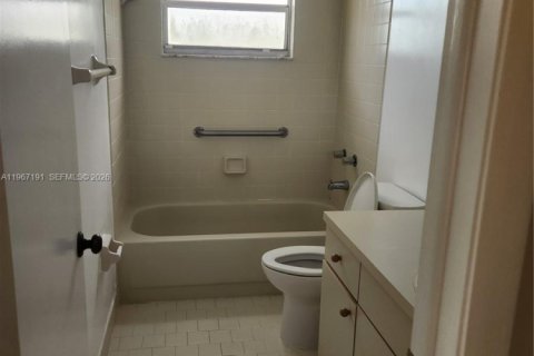 Copropriété à louer à Miami, Floride: 2 chambres, 140.47 m2 № 2028478 - photo 27