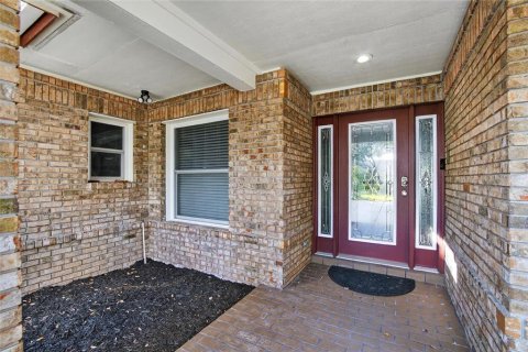 Casa en venta en Brandon, Florida, 4 dormitorios, 329.15 m2 № 2201873 - foto 4