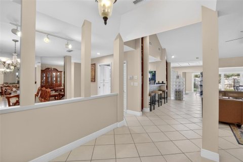 Casa en venta en Brandon, Florida, 4 dormitorios, 329.15 m2 № 2201873 - foto 6