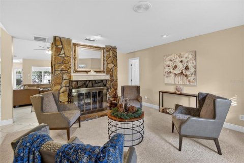 Casa en venta en Brandon, Florida, 4 dormitorios, 329.15 m2 № 2201873 - foto 8