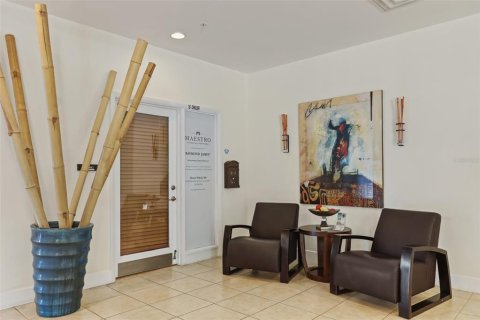 Condo in Saint Petersburg, Florida, 1 bedroom  № 1915560 - photo 17