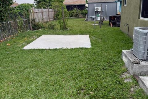 Villa ou maison à louer à Miami, Floride: 3 chambres, 116.87 m2 № 2084938 - photo 5