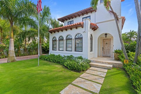 Villa ou maison à vendre à West Palm Beach, Floride: 4 chambres, 333.15 m2 № 2078434 - photo 3