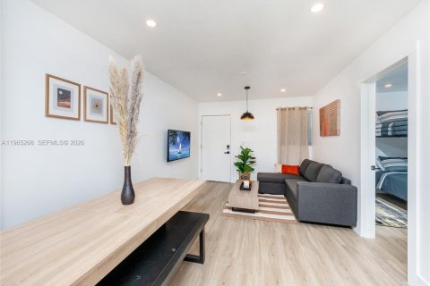 Villa ou maison à louer à Miami, Floride: 3 chambres № 2026923 - photo 6