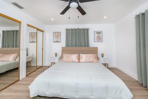 Villa ou maison à louer à Miami, Floride: 3 chambres № 2026923 - photo 15