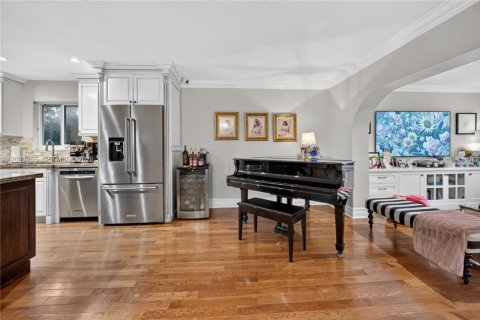 Casa en venta en Miami, Florida, 3 dormitorios, 176.7 m2 № 2381574 - foto 29