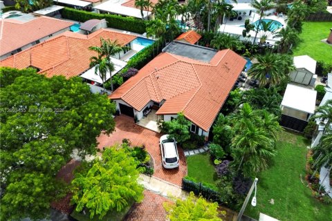Casa en venta en Miami, Florida, 3 dormitorios, 176.7 m2 № 2381574 - foto 21
