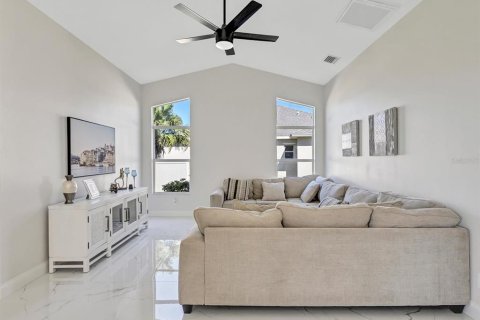 Villa ou maison à vendre à Palmetto, Floride: 4 chambres, 200.76 m2 № 2419706 - photo 17