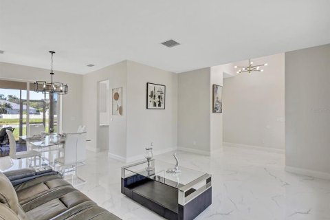 Villa ou maison à vendre à Palmetto, Floride: 4 chambres, 200.76 m2 № 2419706 - photo 5