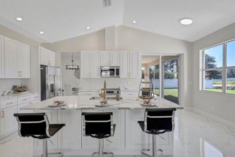 Villa ou maison à vendre à Palmetto, Floride: 4 chambres, 200.76 m2 № 2419706 - photo 10