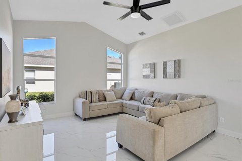 Villa ou maison à vendre à Palmetto, Floride: 4 chambres, 200.76 m2 № 2419706 - photo 18