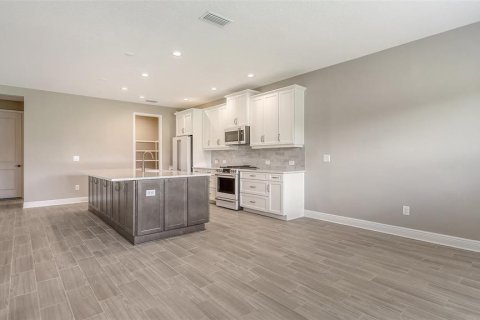 Casa en venta en Bradenton, Florida, 4 dormitorios, 323.86 m2 № 1831658 - foto 17
