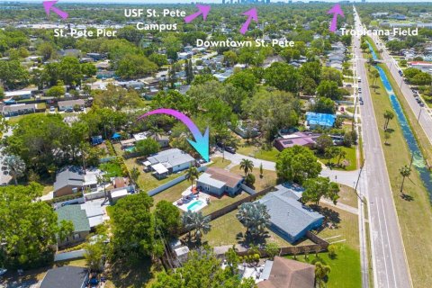 House in Saint Petersburg, Florida 2 bedrooms, 114.73 sq.m. № 1598168 - photo 27