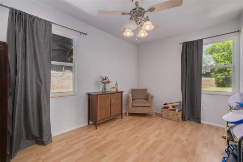 House in Saint Petersburg, Florida 2 bedrooms, 114.73 sq.m. № 1598168 - photo 22