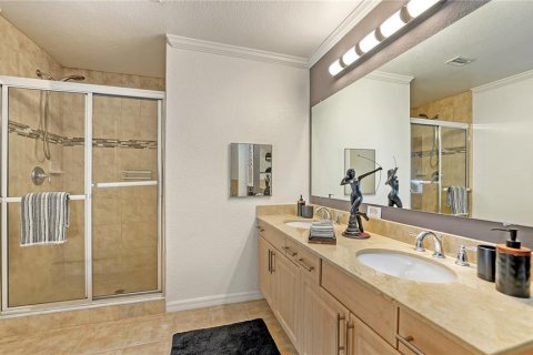 Condo in Sarasota, Florida, 2 bedrooms  № 1843444 - photo 18