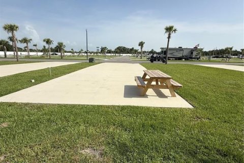 Terreno en venta en Punta Gorda, Florida № 2195991 - foto 5