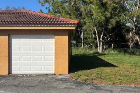 Condominio en alquiler en West Palm Beach, Florida, 2 dormitorios, 88.63 m2 № 2087840 - foto 28