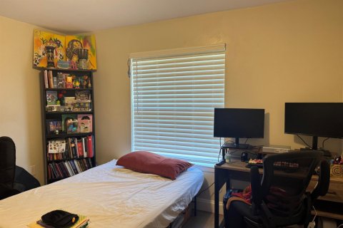 Condominio en alquiler en West Palm Beach, Florida, 2 dormitorios, 88.63 m2 № 2087840 - foto 20