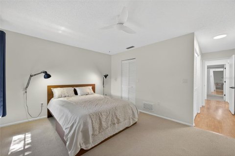 Condo in Sarasota, Florida, 2 bedrooms  № 1827232 - photo 20