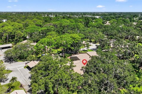 Condo in Sarasota, Florida, 2 bedrooms  № 1827232 - photo 30