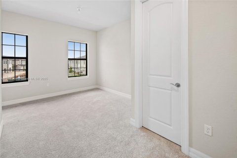 Casa en venta en Oakland Park, Florida, 3 dormitorios, 162.95 m2 № 1961185 - foto 14