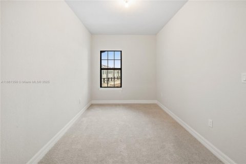 Casa en venta en Oakland Park, Florida, 3 dormitorios, 162.95 m2 № 1961185 - foto 10