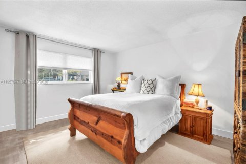 Купить кондоминиум в Форт-Лодердейл, Флорида 2 спальни, 92.9м2, № 2019577 - фото 17