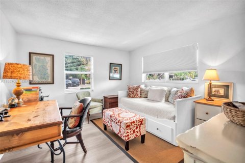 Купить кондоминиум в Форт-Лодердейл, Флорида 2 спальни, 92.9м2, № 2019577 - фото 14