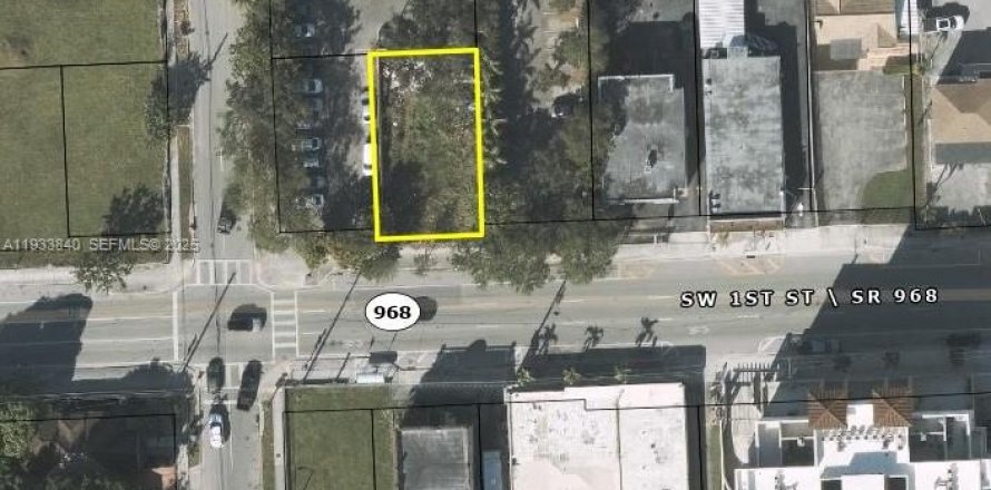 Propiedad comercial en Miami, Florida № 1992795