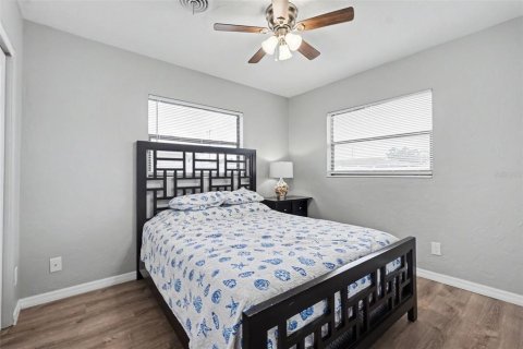 Купить виллу или дом в Венеция, Флорида 6 комнат, 119.57м2, № 2235608 - фото 15