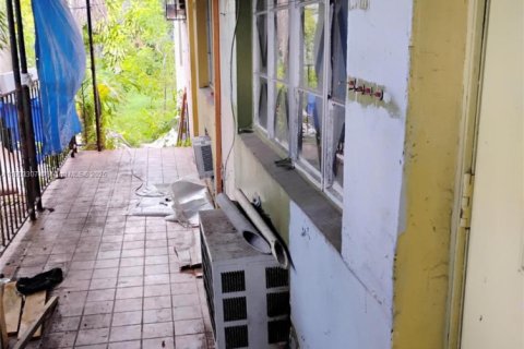 Immobilier commercial à vendre à Miami, Floride: 135.27 m2 № 1953761 - photo 9