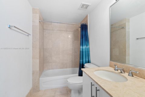 Снять в аренду кондоминиум в Майами, Флорида 1 спальня, 64.57м2, № 1963730 - фото 19