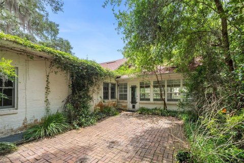House in Gainesville, Florida 3 bedrooms, 197.6 sq.m. № 2202766 - photo 30