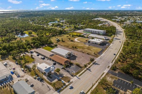 Commercial property in Englewood, Florida 92.9 sq.m. № 1744278 - photo 9