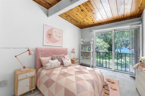 Adosado en venta en Miami, Florida, 3 dormitorios, 156.08 m2 № 1890603 - foto 5