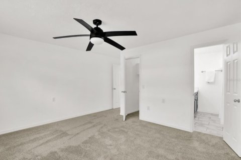 Villa ou maison à vendre à Palm Harbor, Floride: 4 chambres, 188.31 m2 № 1800074 - photo 19