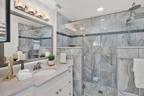 Villa ou maison à vendre à Palm Harbor, Floride: 4 chambres, 188.31 m2 № 1800074 - photo 18