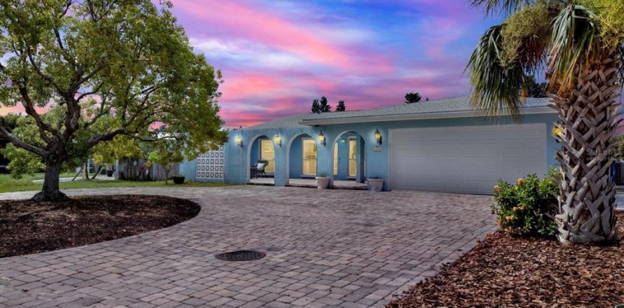 Villa ou maison à Palm Harbor, Floride 4 chambres, 188.31 m2 № 1800074