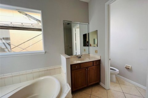 Casa en alquiler en Orlando, Florida, 4 dormitorios, 237.55 m2 № 1853811 - foto 21