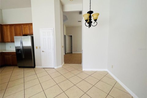 Casa en alquiler en Orlando, Florida, 4 dormitorios, 237.55 m2 № 1853811 - foto 13