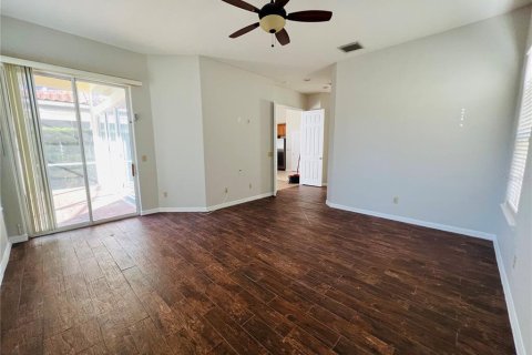 Casa en alquiler en Orlando, Florida, 4 dormitorios, 237.55 m2 № 1853811 - foto 19