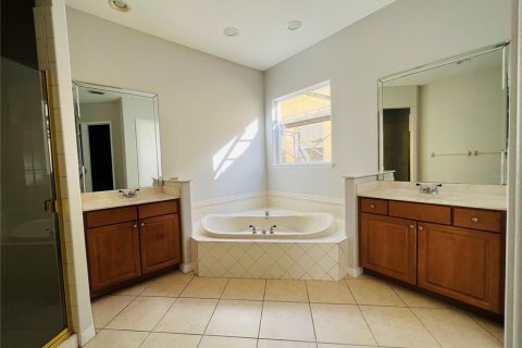 Casa en alquiler en Orlando, Florida, 4 dormitorios, 237.55 m2 № 1853811 - foto 20