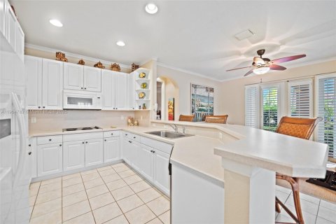 Townhouse in Weston, Florida 3 bedrooms, 148.64 sq.m. № 1955171 - photo 6