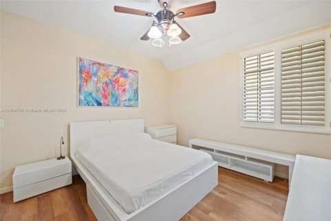 Townhouse in Weston, Florida 3 bedrooms, 148.64 sq.m. № 1955171 - photo 18